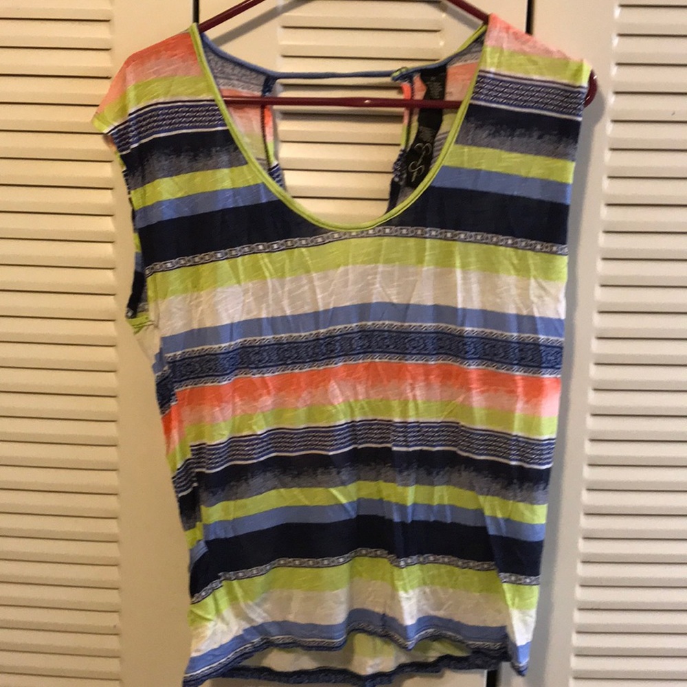 Jessica Simpson Open Back Shirt